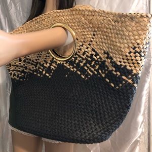 BEACH TOTE
